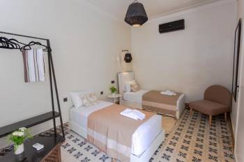 Deluxe Quadruple Room3